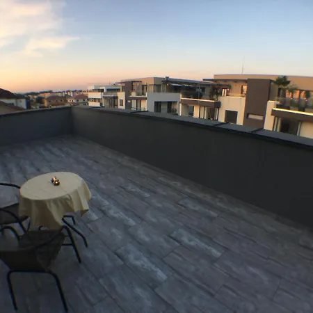 Fantastic Sunset Penthouse Apartment *